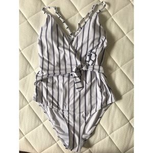 Cupshe One Piece Swimsuit